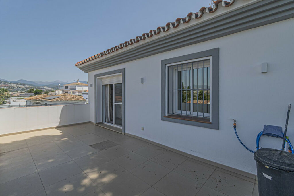 Detached Villa San Pedro de Alcántara Málaga - image 22