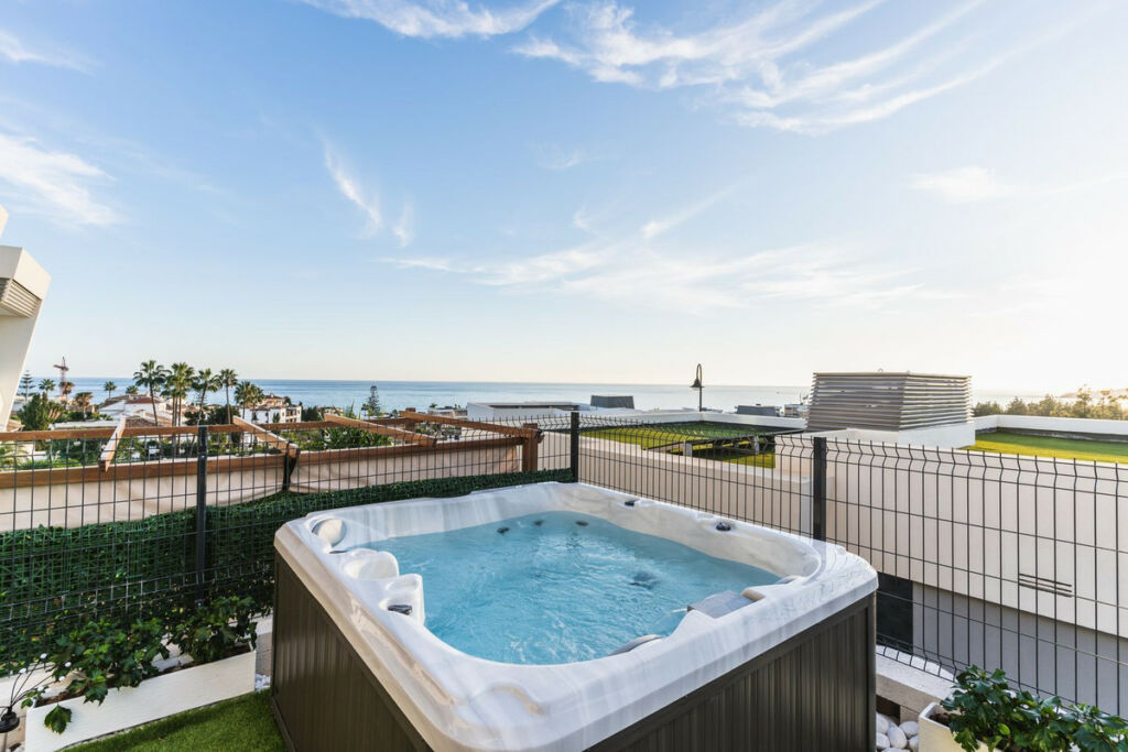 Townhouse El Chaparral Málaga - image 23