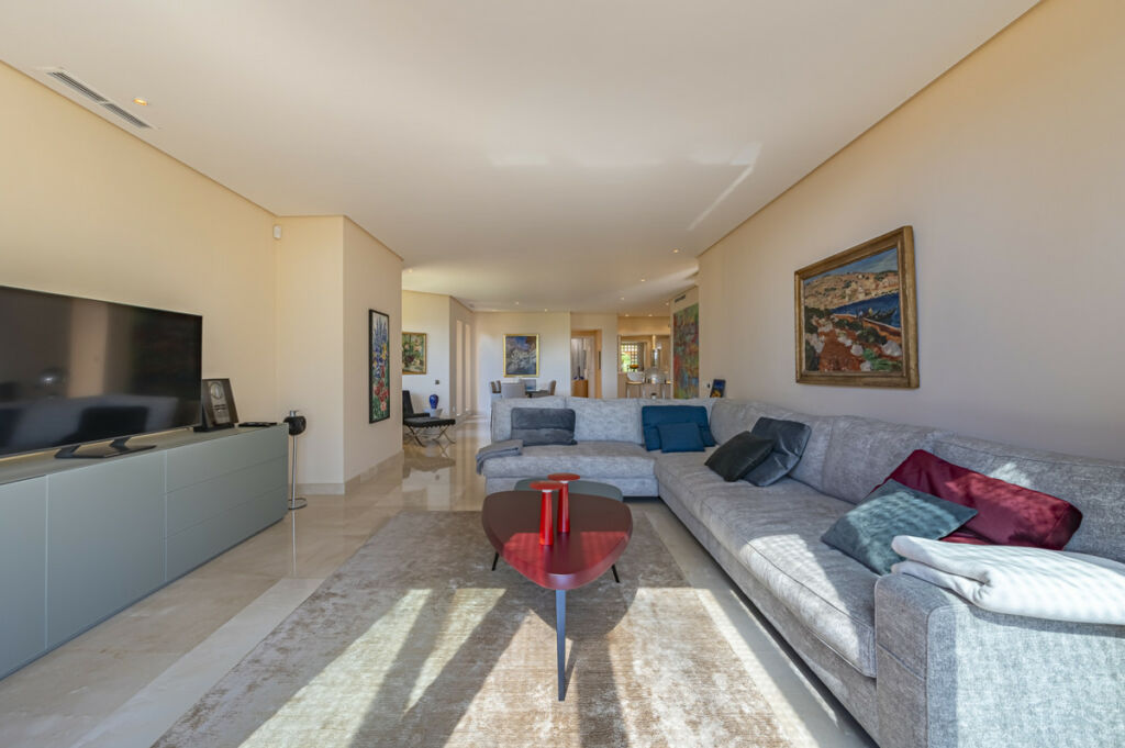 Penthouse The Golden Mile Málaga - image 22