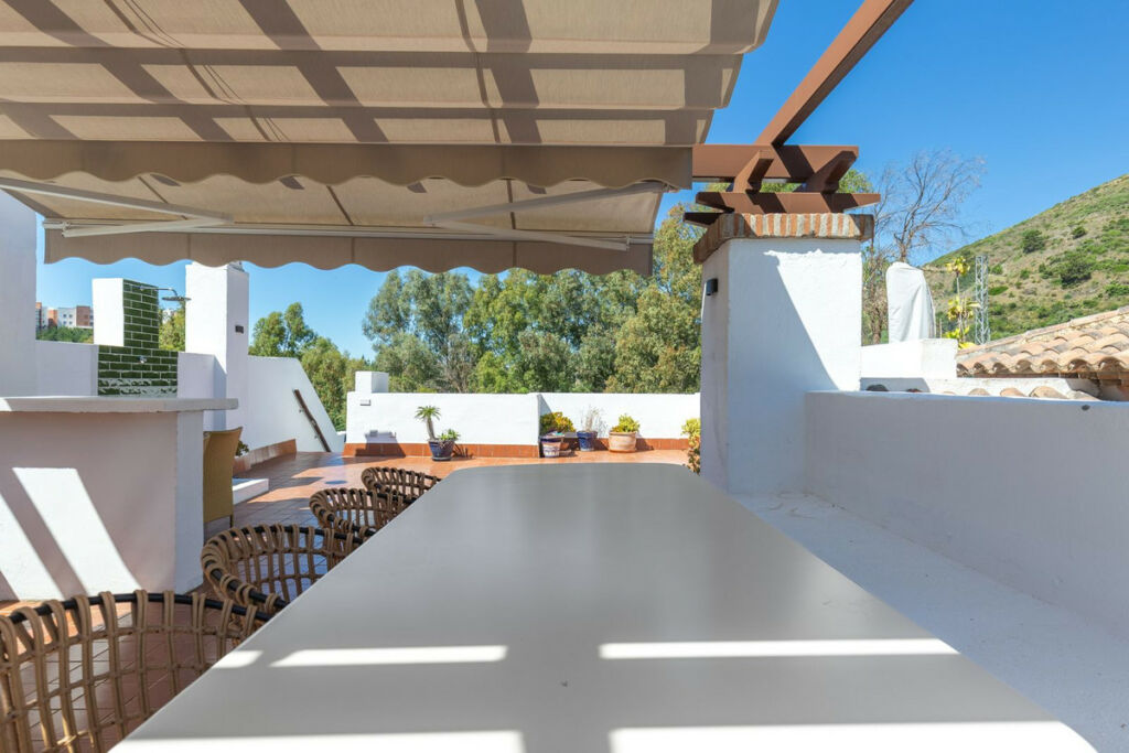 Penthouse Los Arqueros Málaga - image 22