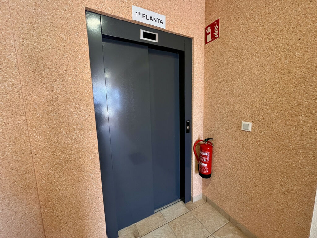 Middle Floor Apartment Guardamar del Segura Alicante - image 22