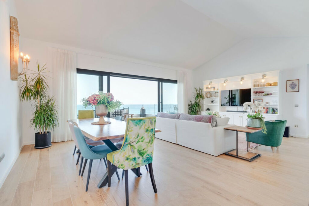 Penthouse La Alcaidesa Cádiz - image 22