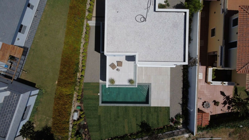 Detached Villa Estepona Málaga - image 22