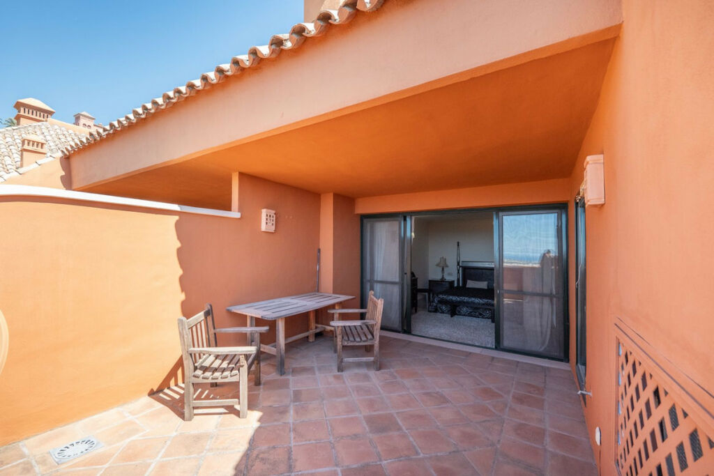 Penthouse Benahavís Málaga - image 22