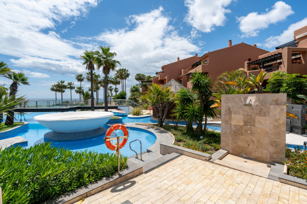 Ground Floor Apartment Estepona Málaga - image 23