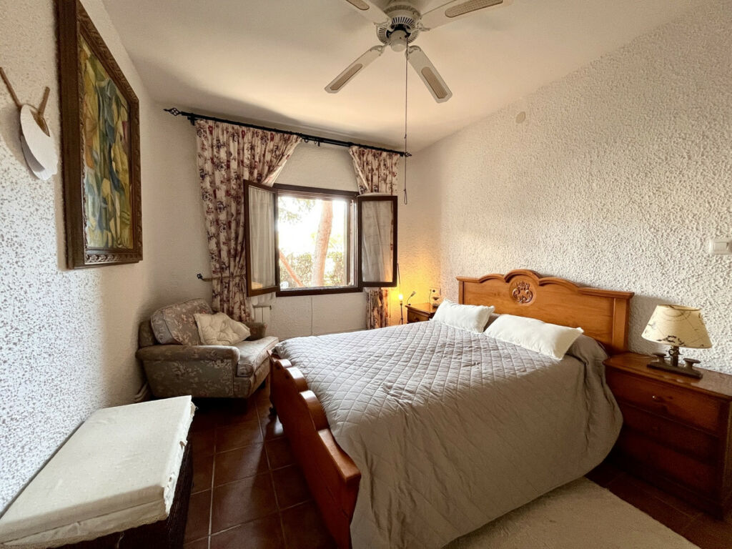 Detached Villa Cabo Roig Alicante - image 22