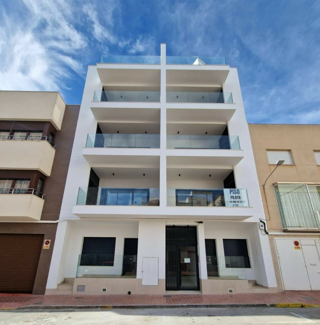 Penthouse Guardamar del Segura Alicante - image 22