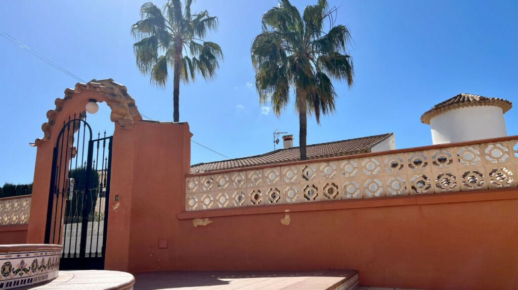 Detached Villa Calpe Alicante - image 22