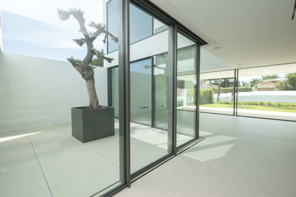 Semi-Detached House Nueva Andalucía Málaga - image 25