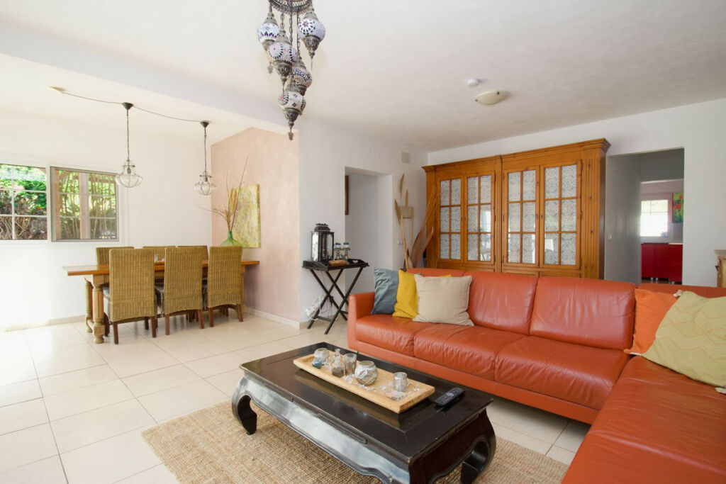 Detached Villa Alhaurín el Grande Málaga - image 22