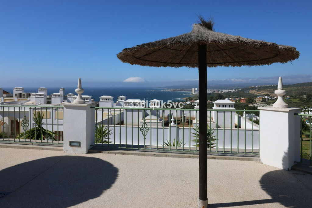 Middle Floor Apartment Manilva Málaga - image 22