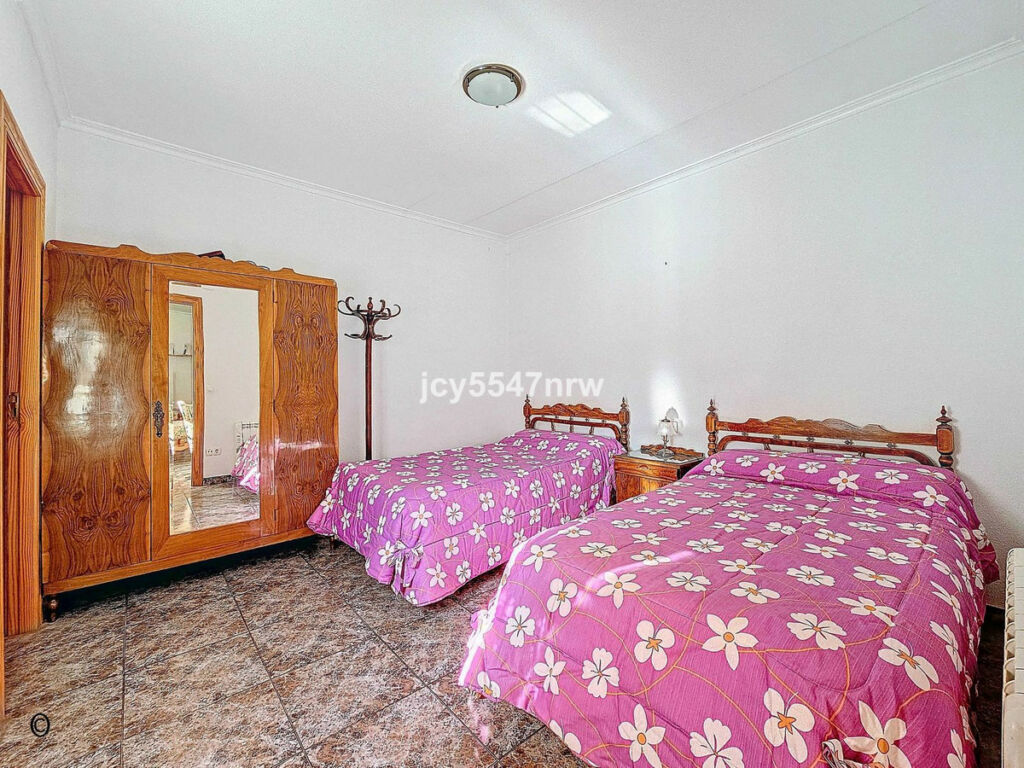 Townhouse Pinoso Alicante - image 22
