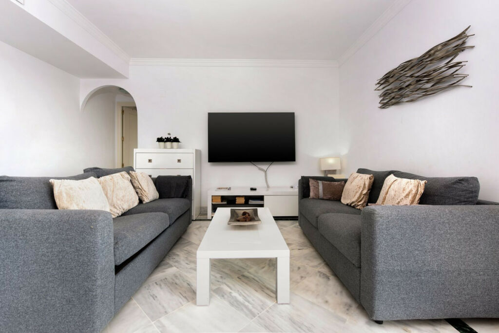 Penthouse Puerto Banús Málaga - image 23