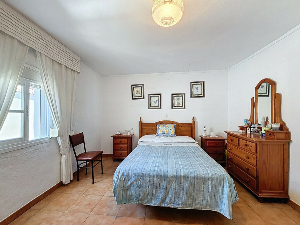 Semi-Detached House Cómpeta Málaga - image 23