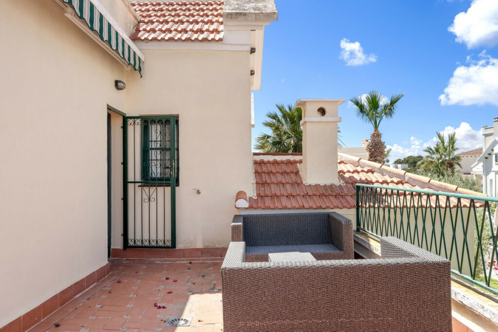 Detached Villa Orihuela Costa Alicante - image 23