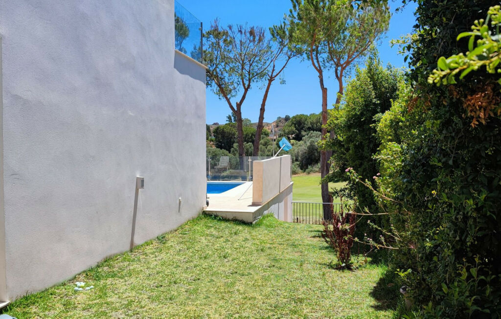 Detached Villa La Cala Golf Málaga - image 23