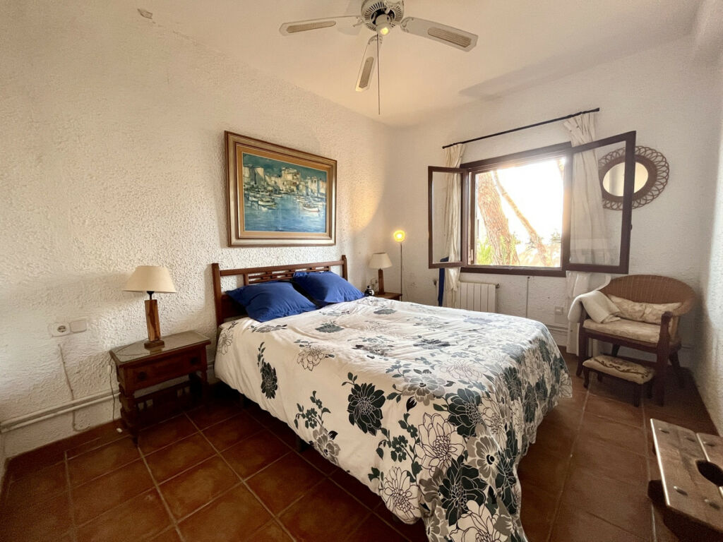 Detached Villa Cabo Roig Alicante - image 23