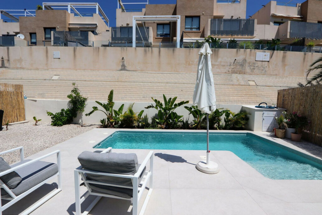 Detached Villa La Zenia Alicante - image 23