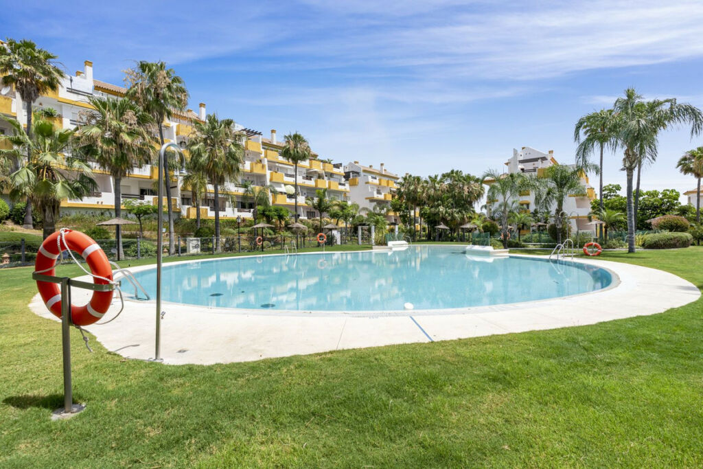 Middle Floor Apartment Calanova Golf Málaga - image 23