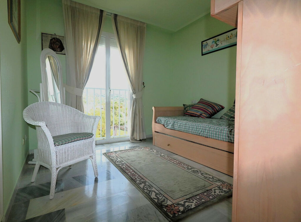 Penthouse Duplex Bel Air Málaga - image 23