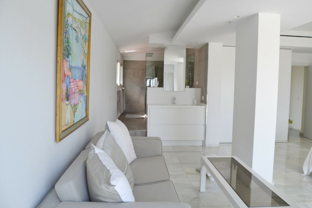 Detached Villa El Chaparral Málaga - image 23