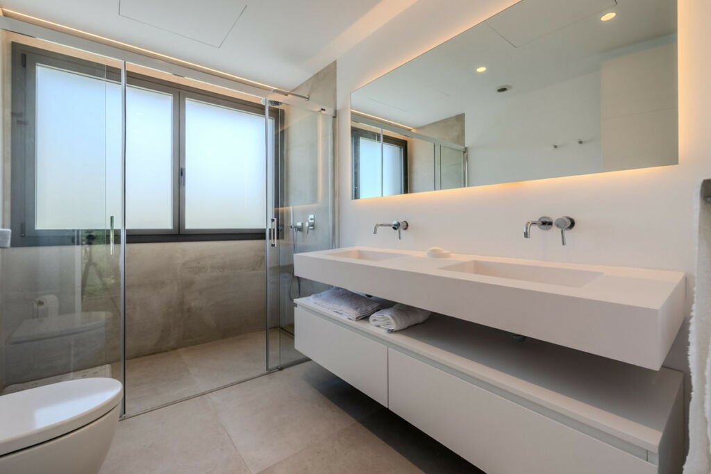 Detached Villa Puerto Banús Málaga - image 23