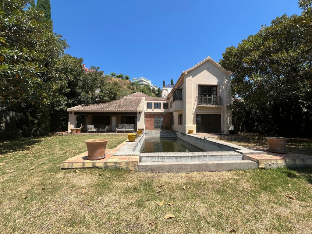Detached Villa Monte Halcones Málaga - image 23