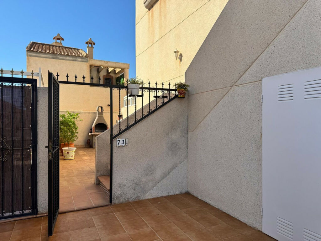 Townhouse Orihuela Costa Alicante - image 23