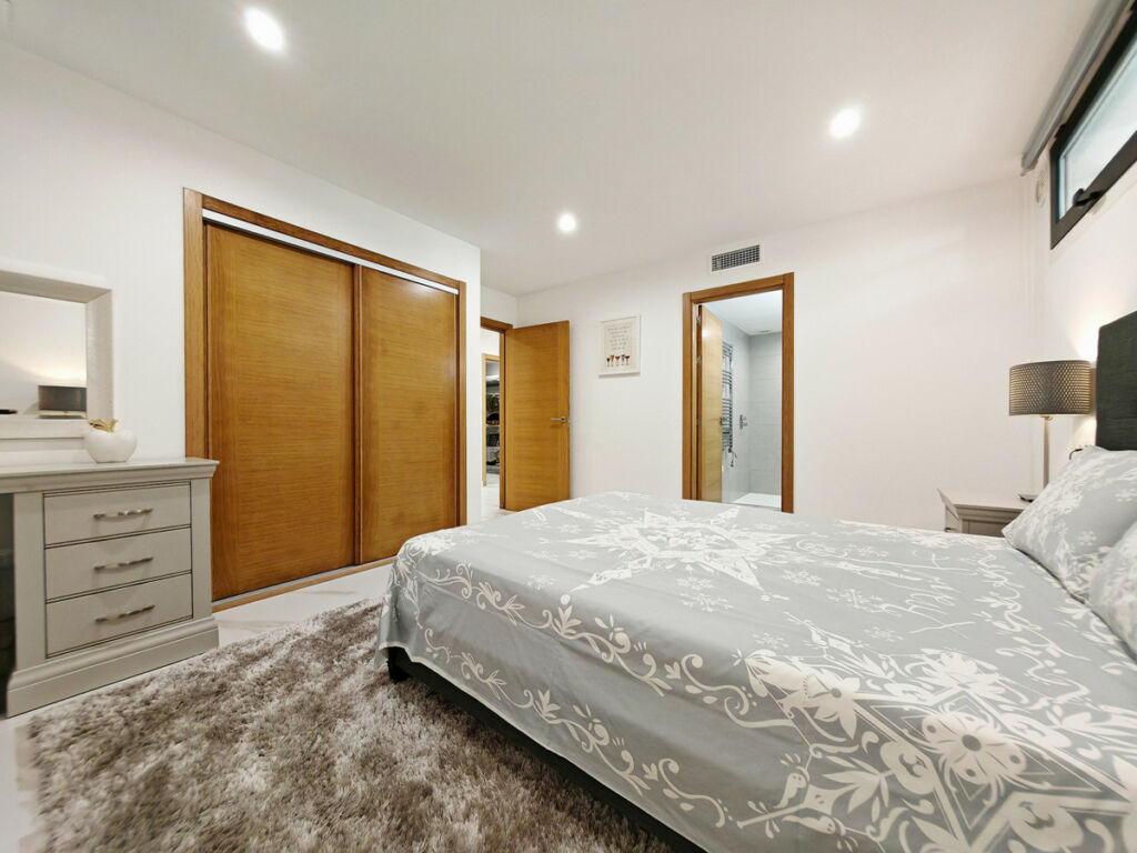 Detached Villa La Cala Golf Málaga - image 23