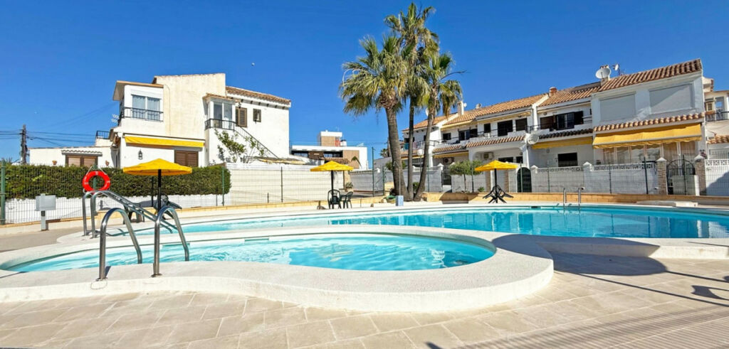 Bungalow Torrevieja Alicante - image 23