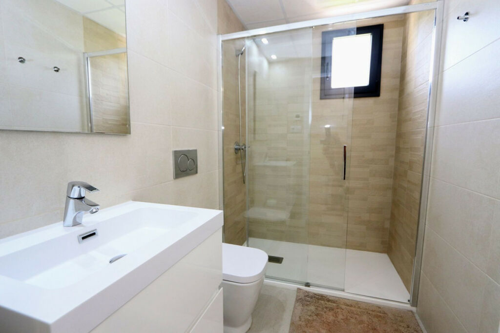 Ground Floor Apartment Playa Flamenca Alicante - image 23