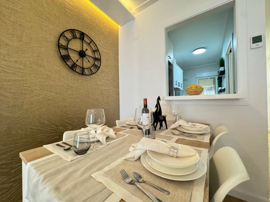 Middle Floor Apartment Torrevieja Alicante - image 23