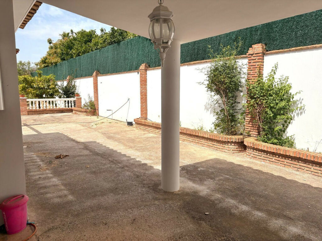 Detached Villa Alhaurín de la Torre Málaga - image 25