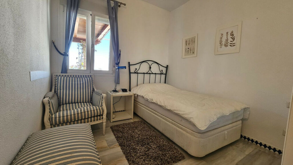 Top Floor Apartment Estepona Málaga - image 23