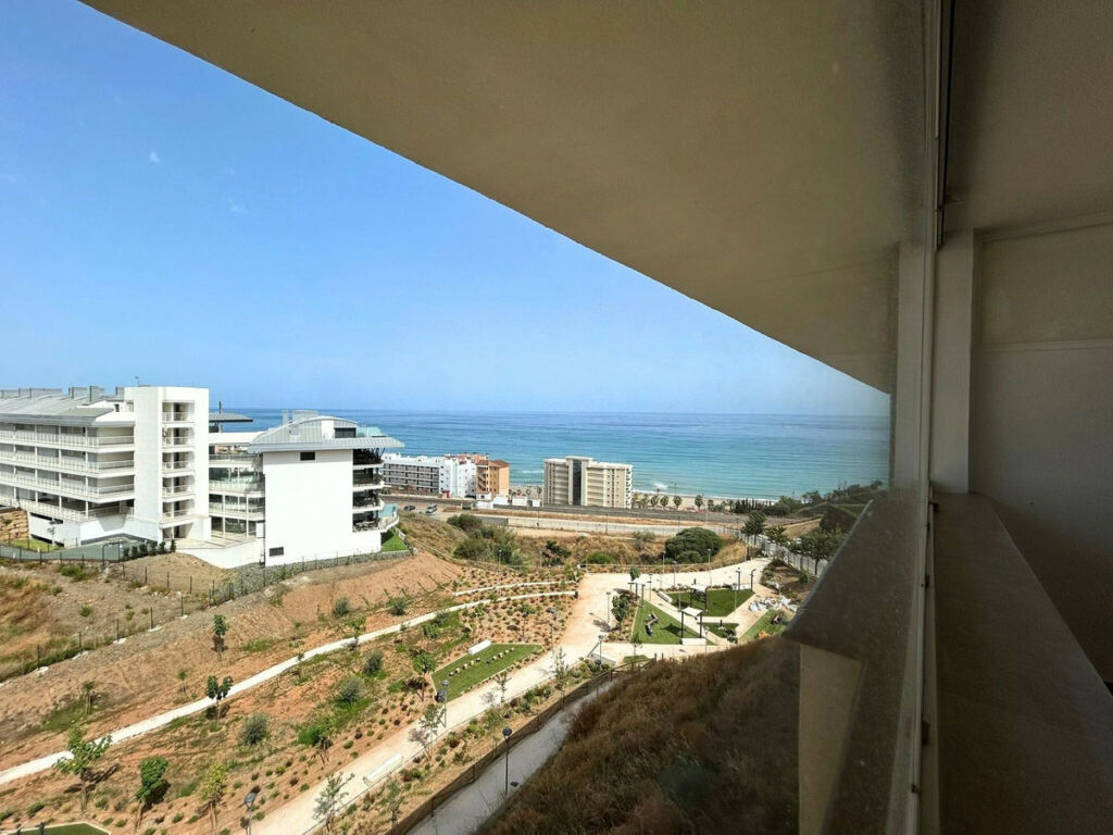 Middle Floor Apartment Carvajal Málaga - image 23