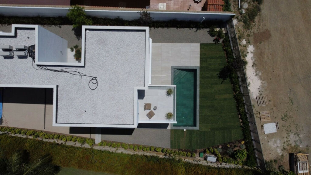 Detached Villa Estepona Málaga - image 23