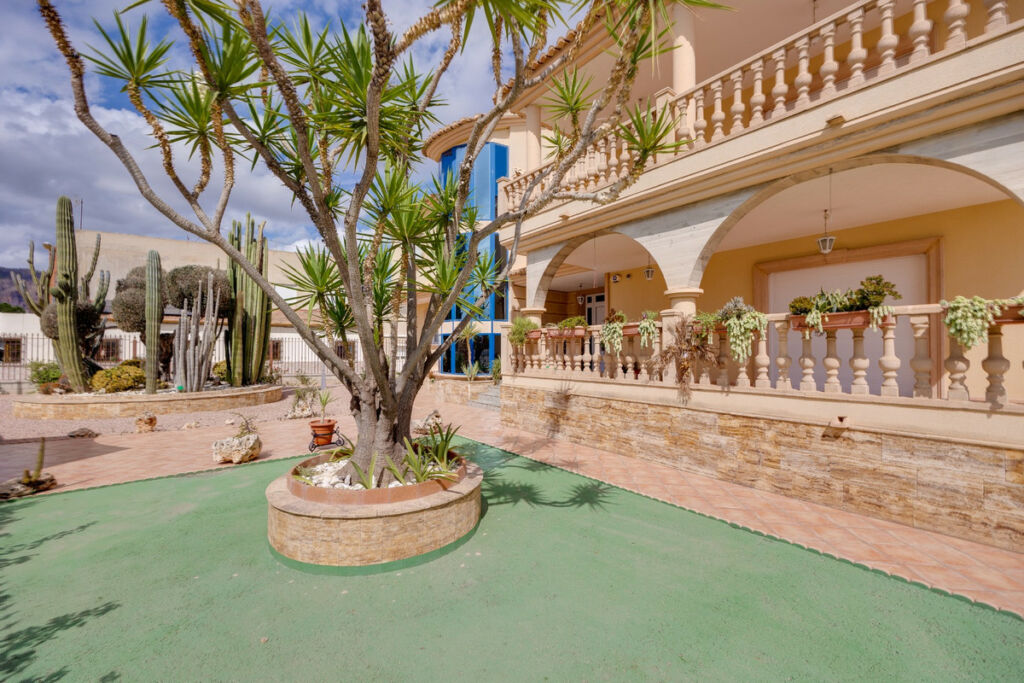 Detached Villa Orihuela Alicante - image 15