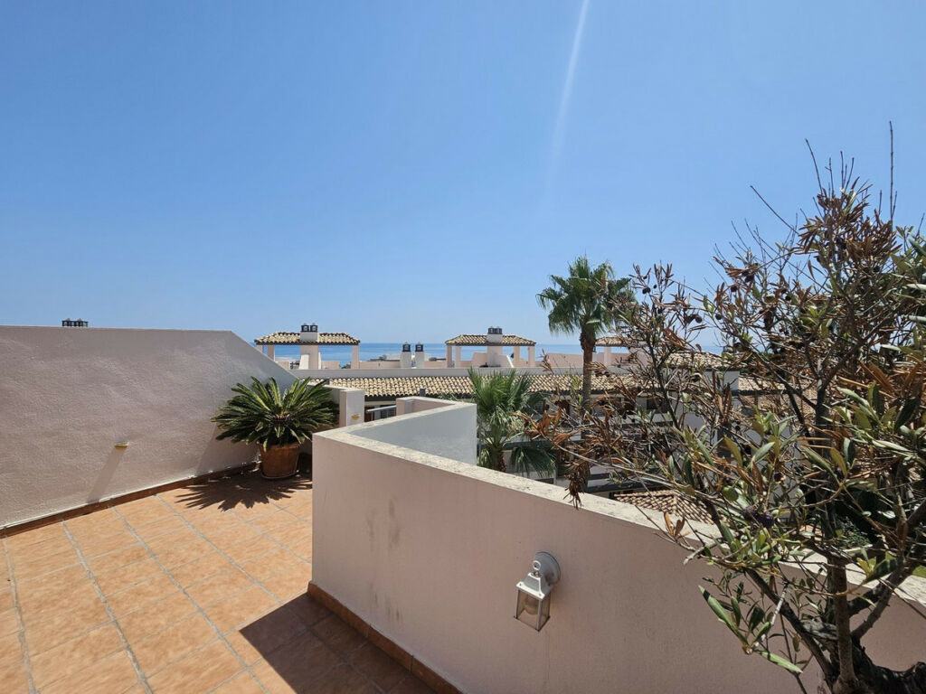 Top Floor Apartment Estepona Málaga - image 23