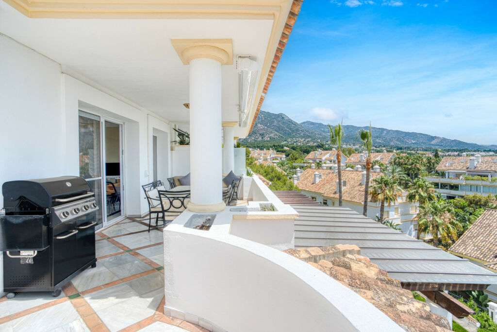 Penthouse Duplex The Golden Mile Málaga - image 23