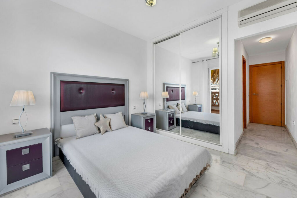 Middle Floor Apartment Riviera del Sol Málaga - image 23