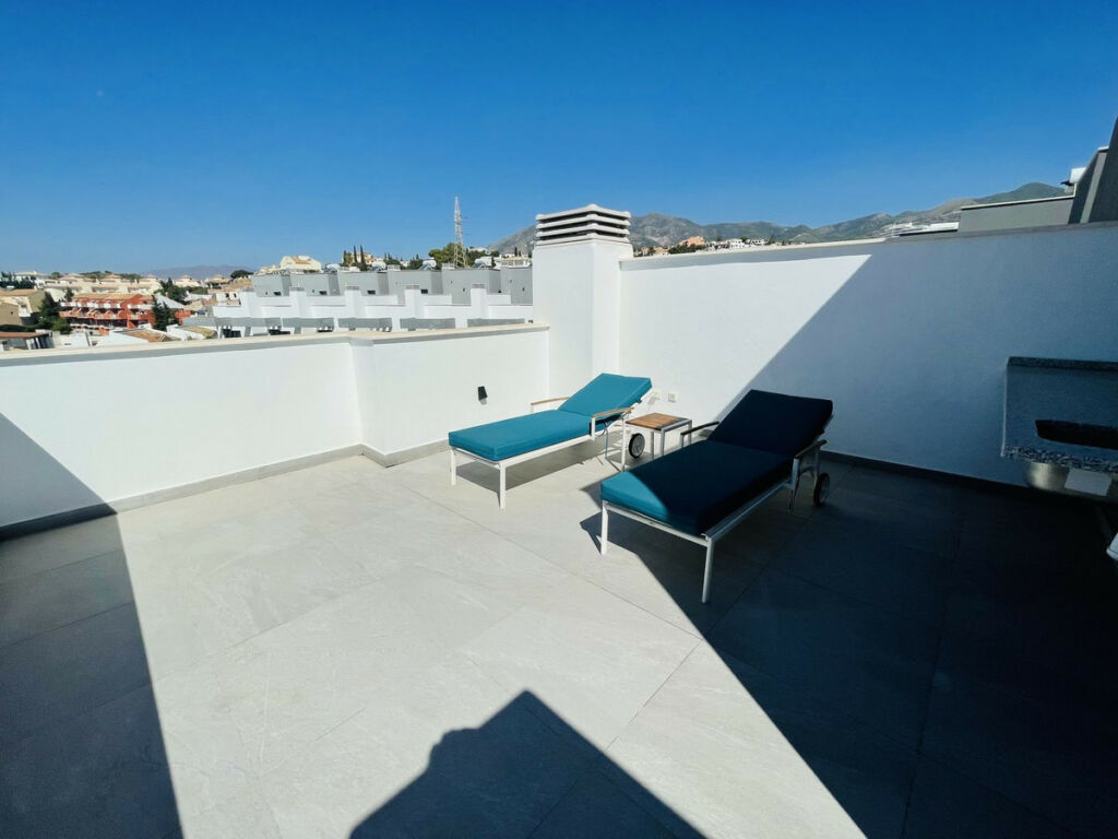 Townhouse Torreblanca Málaga - image 23