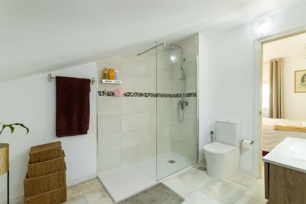 Townhouse Montemar Málaga - image 4
