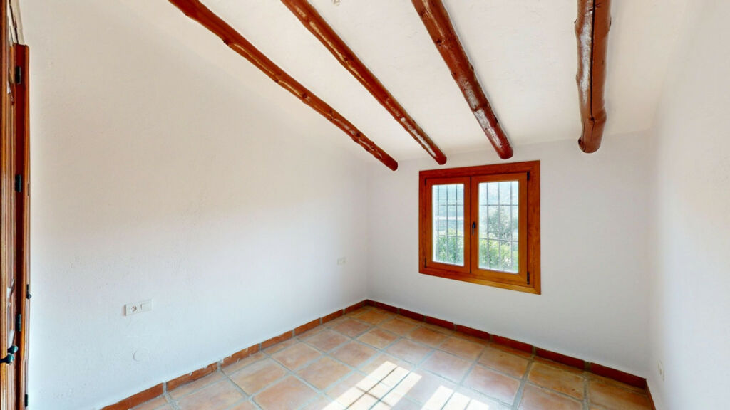 Detached Villa La Viñuela Málaga - image 24