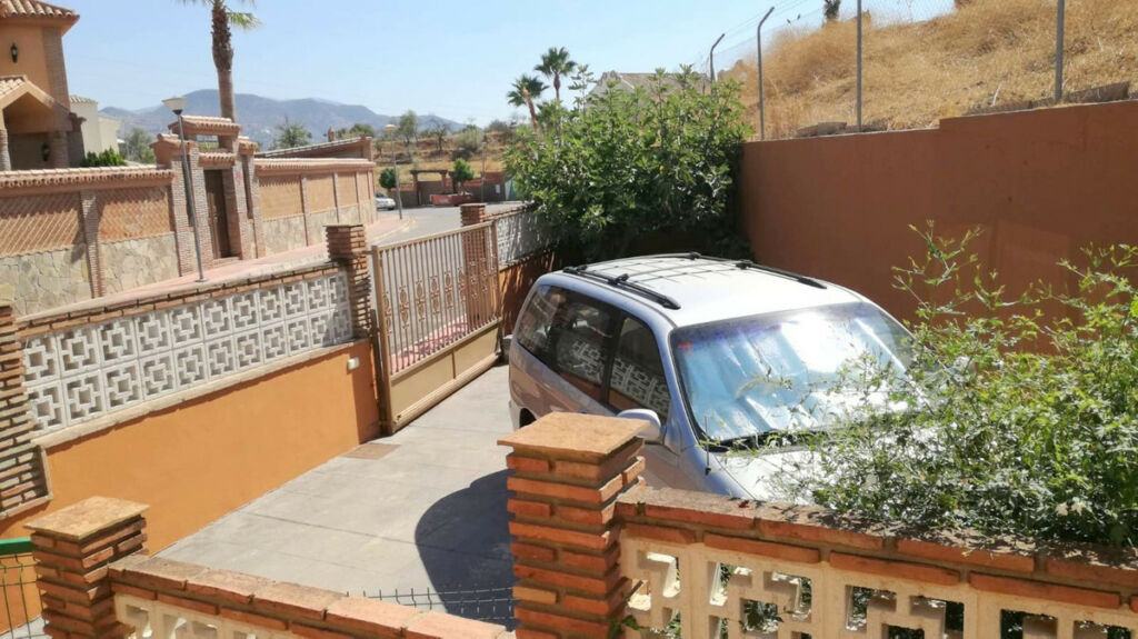 Detached Villa Estacion de Cartama Málaga - image 24
