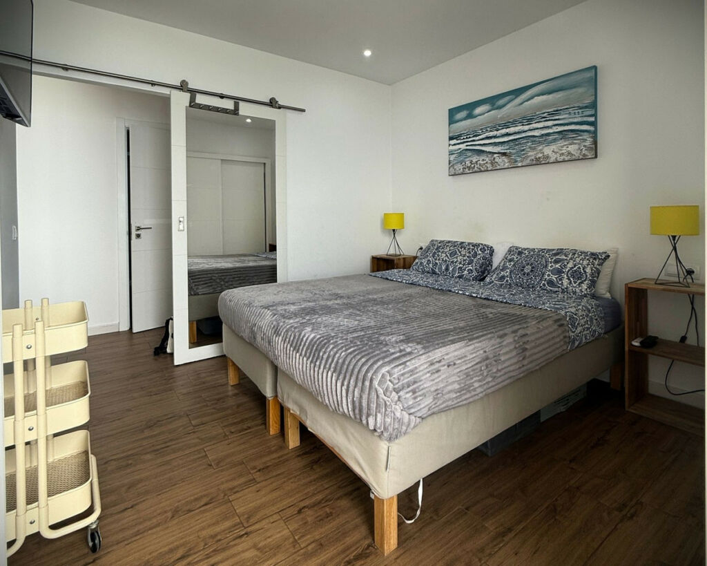 Middle Floor Apartment Fuengirola Málaga - image 9