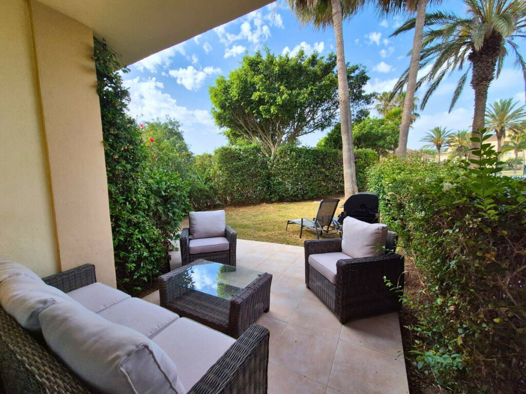 Semi-Detached House San Roque Club Cádiz - image 27
