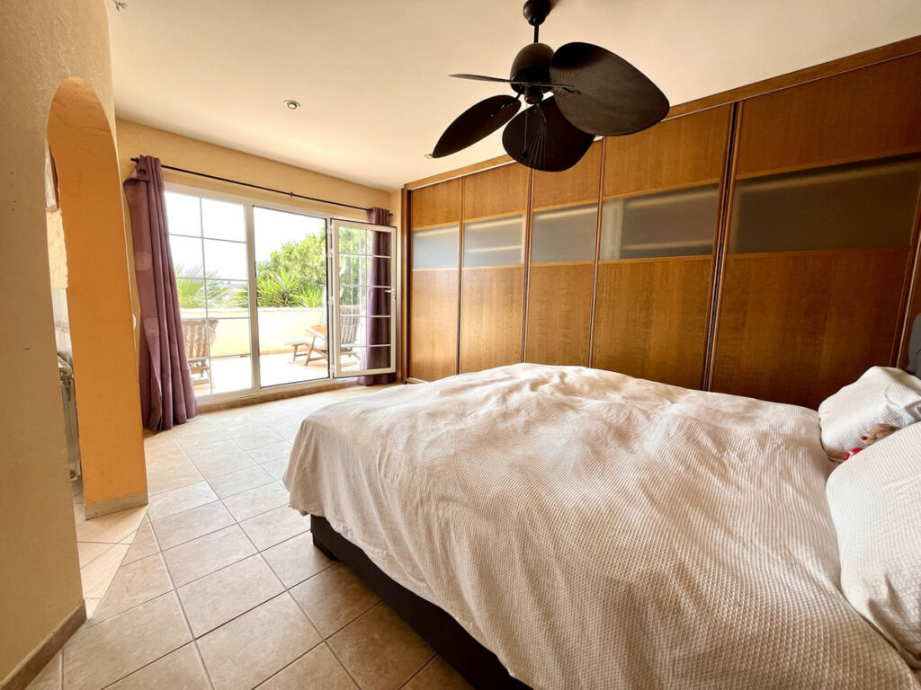 Detached Villa La Zenia Alicante - image 24