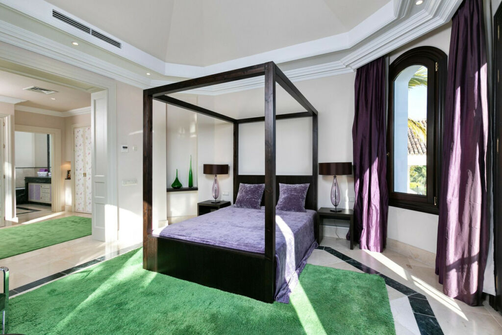Detached Villa Benahavís Málaga - image 24