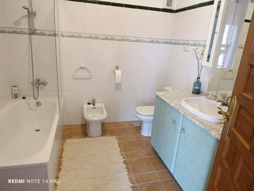 Detached Villa Alhaurín el Grande Málaga - image 25