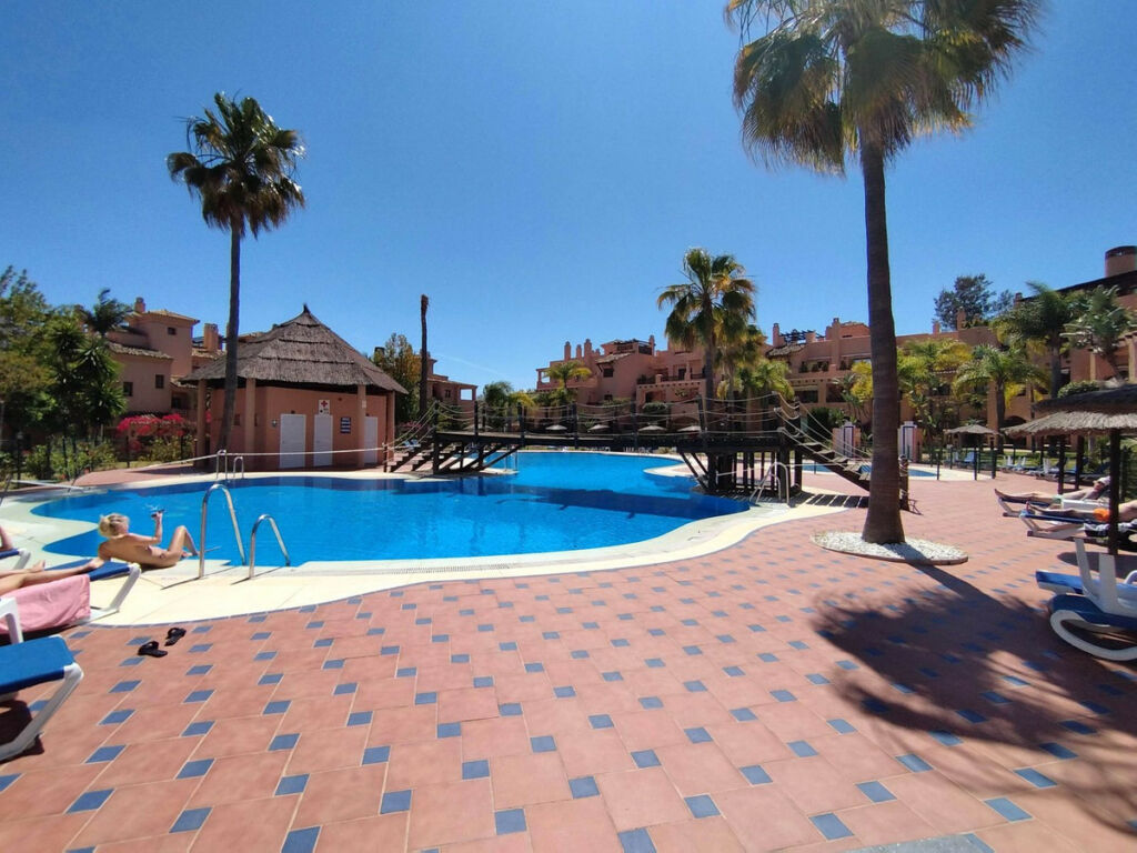 Middle Floor Apartment Hacienda del Sol Málaga - image 24
